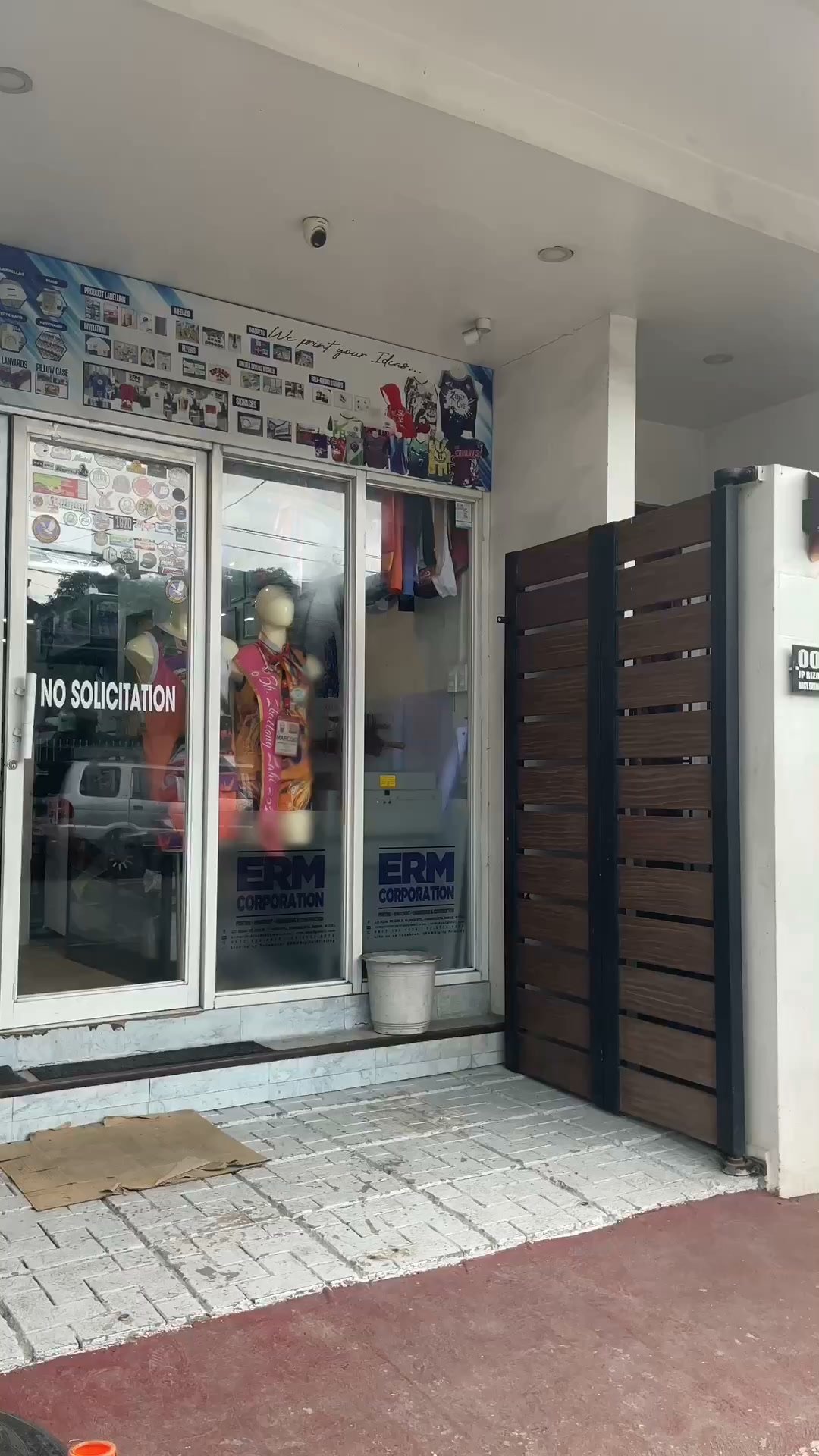Ayan na siya… suot na niya. 👀